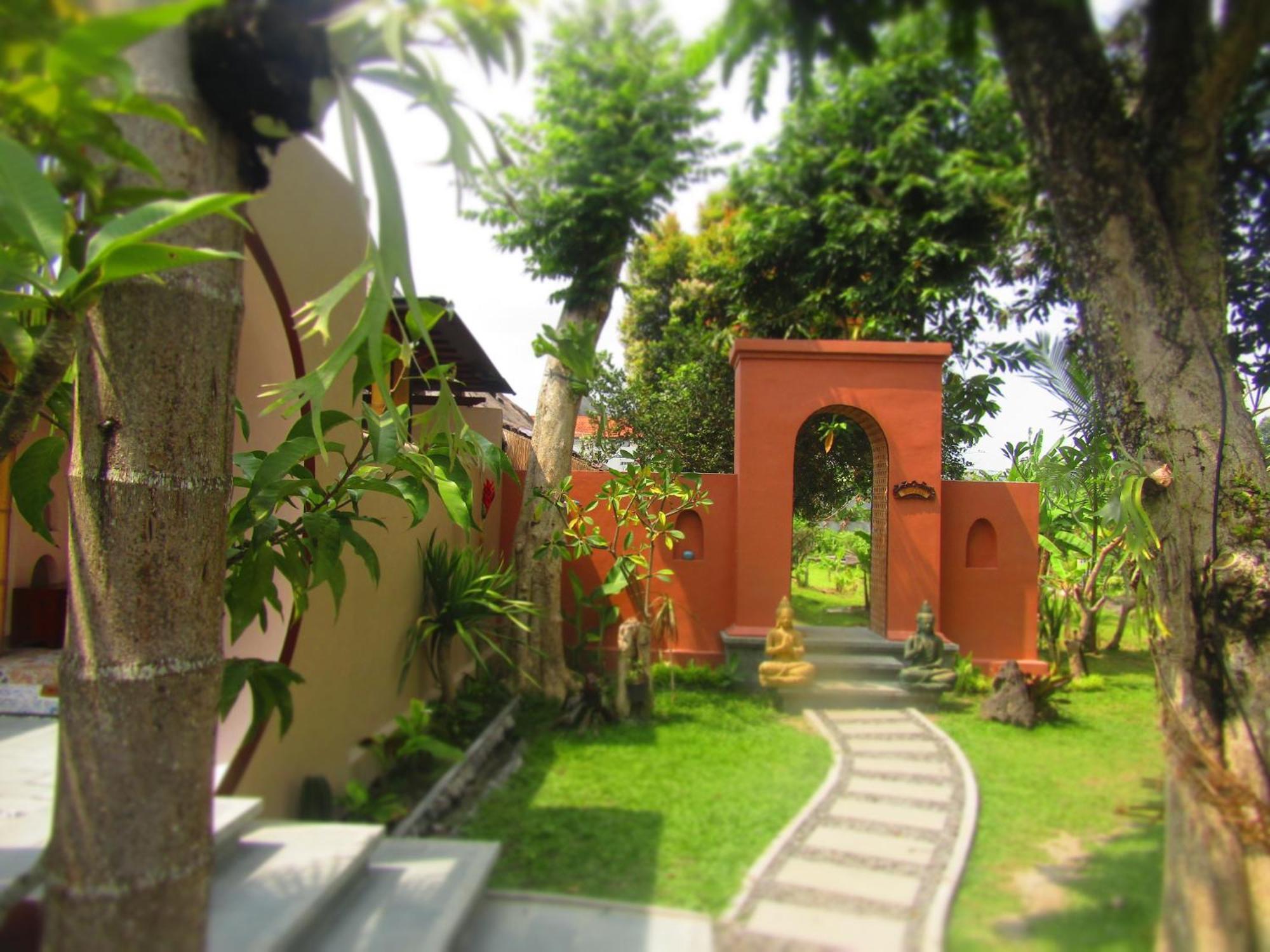 Ubud Hidden Villa Yone Village מראה חיצוני תמונה